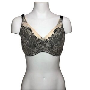 𝅺Wonderbra Black & Cream Lace Size 38DD